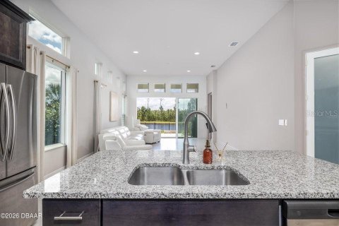 Casa en venta en Daytona Beach, Florida, 4 dormitorios, 196.58 m2 № 2384283 - foto 11