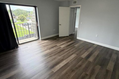 Купить таунхаус в Уэст-Палм-Бич, Флорида 4 комнаты, 114.83м2, № 2083539 - фото 30