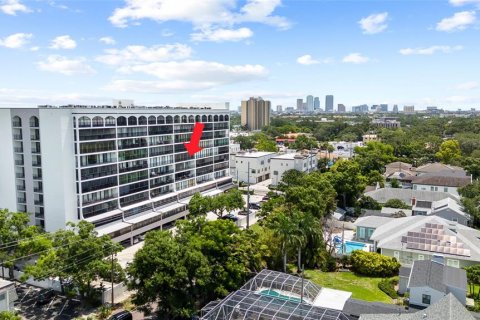 Condo in Tampa, Florida, 2 bedrooms  № 1801443 - photo 4