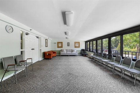 Condo in Tampa, Florida, 2 bedrooms  № 1801443 - photo 29