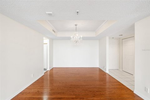 Condo in Tampa, Florida, 2 bedrooms  № 1801443 - photo 14