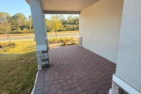 House in Winter Haven, Florida 4 bedrooms, 149.29 sq.m. № 2109209 - photo 3