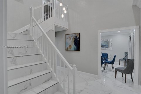 Купить виллу или дом в Дирфилд-Бич, Флорида 6 спален, 323.95м2, № 2153563 - фото 6