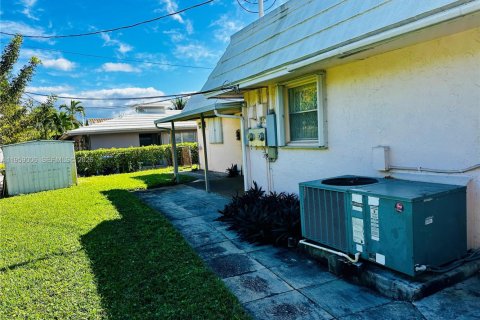Appartement à louer à Fort Lauderdale, Floride: 3 chambres, 139.35 m2 № 2017817 - photo 21