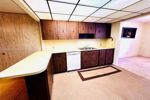 Appartement à louer à Fort Lauderdale, Floride: 3 chambres, 139.35 m2 № 2017817 - photo 4