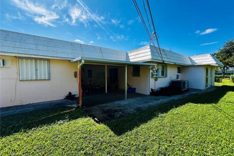 Appartement à louer à Fort Lauderdale, Floride: 3 chambres, 139.35 m2 № 2017817 - photo 25