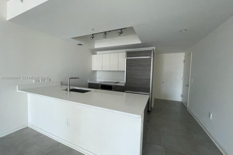Copropriété à louer à Miami, Floride: 2 chambres, 85.56 m2 № 2282581 - photo 2