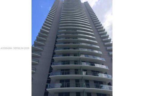Condo à Miami, Floride, 2 chambres  № 2282581