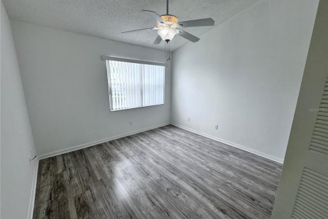 Condominio en alquiler en Orlando, Florida, 2 dormitorios, 93.65 m2 № 1809979 - foto 6