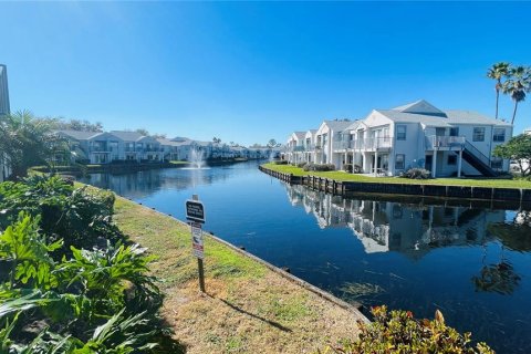 Condominio en alquiler en Orlando, Florida, 2 dormitorios, 93.65 m2 № 1809979 - foto 16