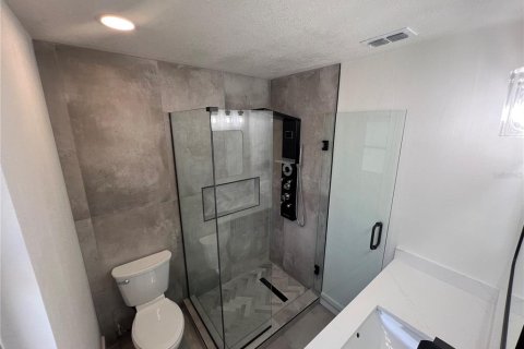 House in Orlando, Florida 3 bedrooms, 140.93 sq.m. № 1662873 - photo 24