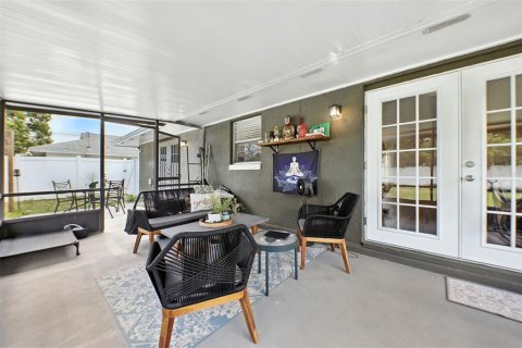 Casa en venta en Deltona, Florida, 3 dormitorios, 139.26 m2 № 1878281 - foto 23
