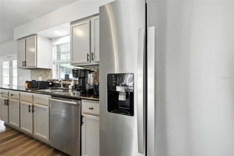 Casa en venta en Deltona, Florida, 3 dormitorios, 139.26 m2 № 1878281 - foto 6