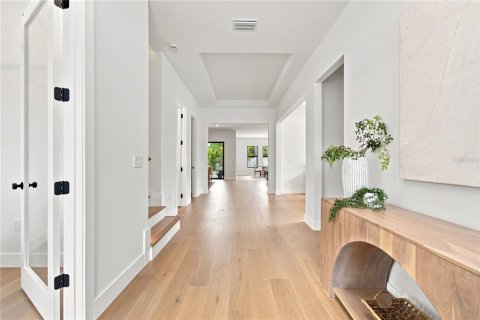 Villa ou maison à vendre à Tampa, Floride: 5 chambres, 437.76 m2 № 2349742 - photo 8