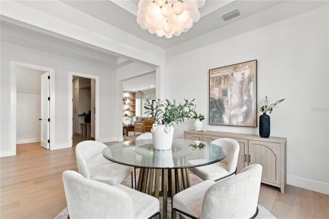 Villa ou maison à vendre à Tampa, Floride: 5 chambres, 437.76 m2 № 2349742 - photo 10