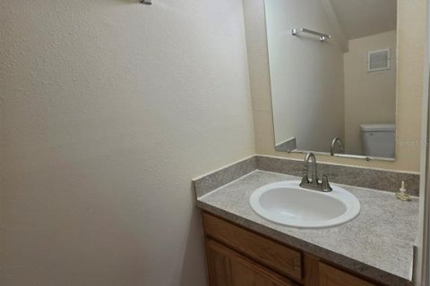 Copropriété à louer à Tampa, Floride: 3 chambres, 110.74 m2 № 2324088 - photo 12