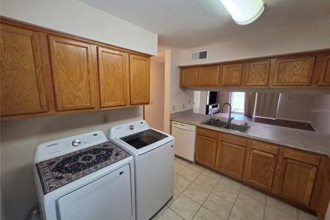 Copropriété à louer à Tampa, Floride: 3 chambres, 110.74 m2 № 2324088 - photo 5