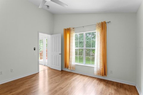 House in Tampa, Florida 5 bedrooms, 217.58 sq.m. № 2345647 - photo 26
