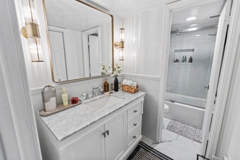 Condo in Plantation, Florida, 1 bedroom № 2187272 - photo 29