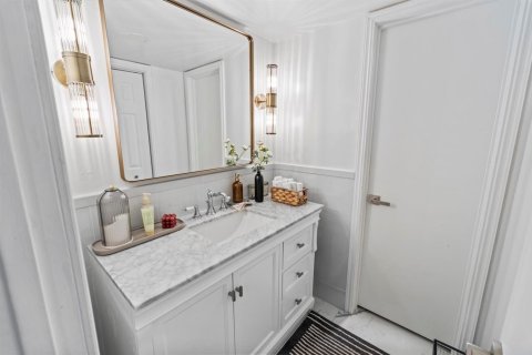 Condo in Plantation, Florida, 1 bedroom № 2187272 - photo 28
