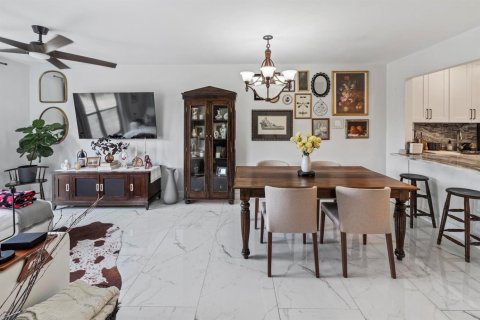 Condo in Plantation, Florida, 1 bedroom № 2187272 - photo 19