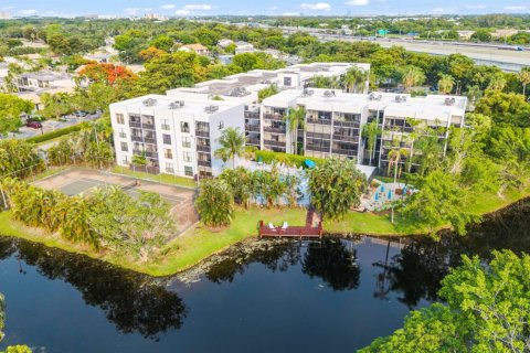 Condo in Plantation, Florida, 1 bedroom № 2187272 - photo 3