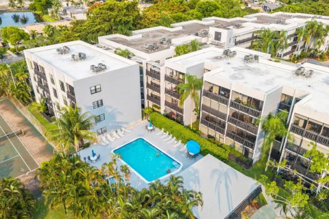 Condo in Plantation, Florida, 1 bedroom № 2187272 - photo 4