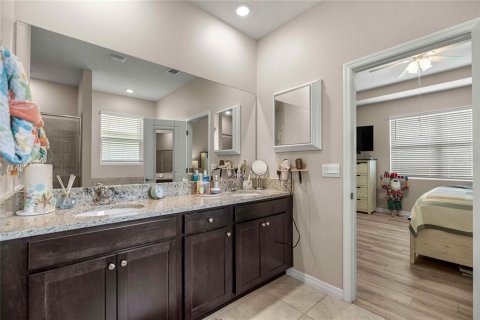House in OCALA PRESERVE in Ocala, Florida 3 bedrooms, 172.15 sq.m. № 2203852 - photo 17