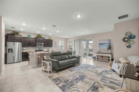 House in OCALA PRESERVE in Ocala, Florida 3 bedrooms, 172.15 sq.m. № 2203852 - photo 7