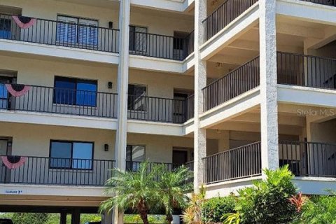 Снять в аренду кондоминиум в Порт-Ричи, Флорида 4 комнаты, 95.22м2, № 2114396 - фото 18