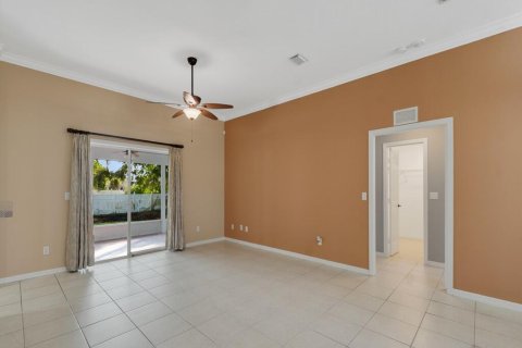 Villa ou maison à louer à Sebastian, Floride: 3 chambres, 153.57 m2 № 2388459 - photo 4