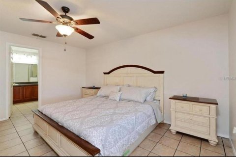 Casa en alquiler en Kissimmee, Florida, 4 dormitorios, 156.17 m2 № 1904188 - foto 7