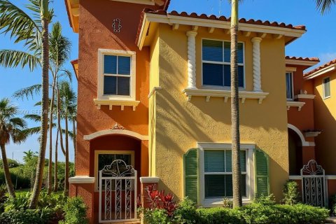 Touwnhouse à Pembroke Pines, Floride 3 chambres, 149.85 m2 № 2181081