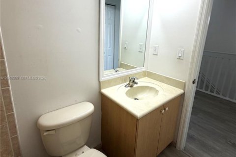 Touwnhouse à vendre à Pembroke Pines, Floride: 3 chambres, 149.85 m2 № 2181081 - photo 30