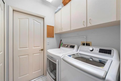 Casa en venta en Hudson, Florida, 4 dormitorios, 174.75 m2 № 1775516 - foto 13