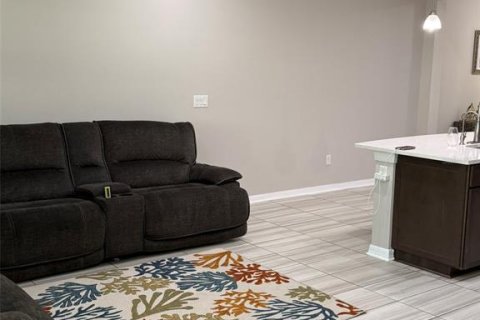 Townhouse in Wesley Chapel, Florida 3 bedrooms, 152.08 sq.m. № 1853410 - photo 14