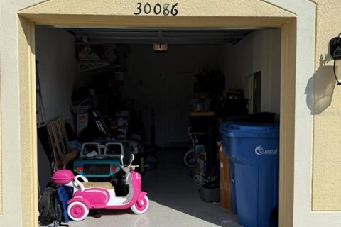 Townhouse in Wesley Chapel, Florida 3 bedrooms, 152.08 sq.m. № 1853410 - photo 4