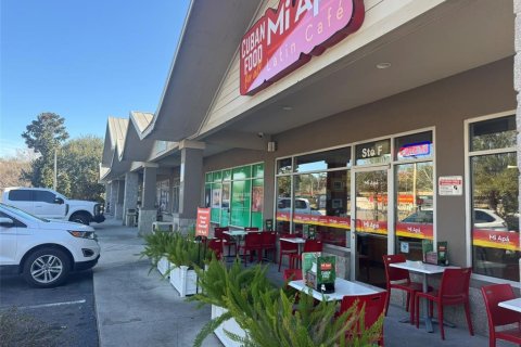 Propiedad comercial en alquiler en Alachua, Florida, 150.5 m2 № 1535869 - foto 3