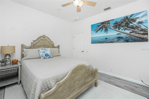 Casa en venta en North Port, Florida, 3 dormitorios, 167.97 m2 № 1744286 - foto 21
