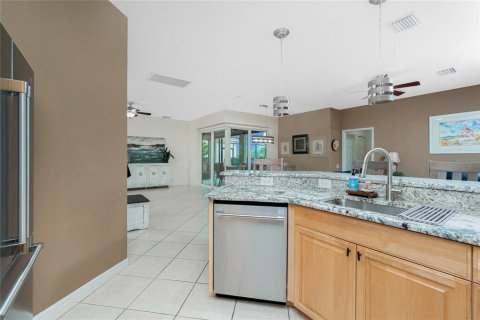 Casa en venta en North Port, Florida, 3 dormitorios, 167.97 m2 № 1744286 - foto 12