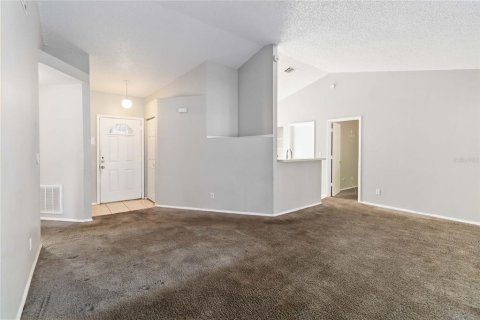 Casa en venta en Kissimmee, Florida, 3 dormitorios, 107.49 m2 № 1644322 - foto 4