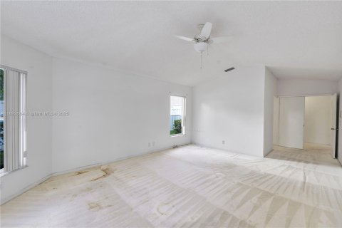 Casa en venta en Sunrise, Florida, 4 dormitorios, 254.37 m2 № 1947196 - foto 26