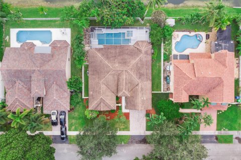 Casa en venta en Sunrise, Florida, 4 dormitorios, 254.37 m2 № 1947196 - foto 6