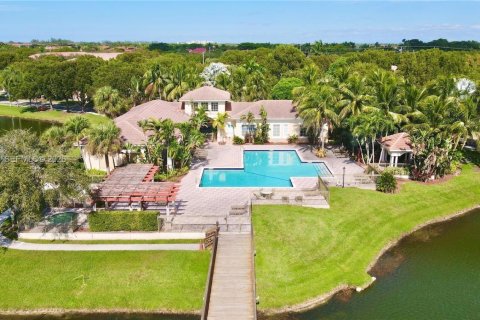 Condominio en alquiler en Miramar, Florida, 1 dormitorio, 78.97 m2 № 2045188 - foto 12