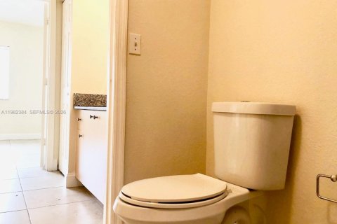 Condominio en alquiler en Miramar, Florida, 1 dormitorio, 78.97 m2 № 2045188 - foto 30