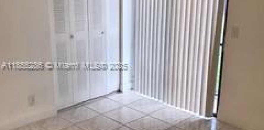 Condo à Coral Springs, Floride, 2 chambres № 1874911