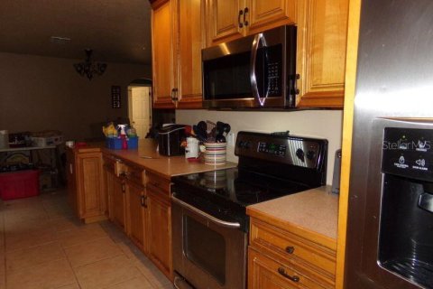 House in Citrus Springs, Florida 3 bedrooms, 134.52 sq.m. № 1902443 - photo 3