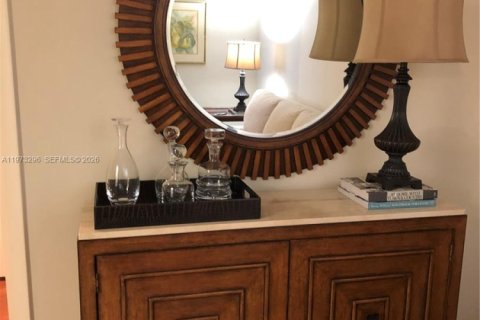 Condo in Miami, Florida, 2 bedrooms  № 2033889 - photo 20