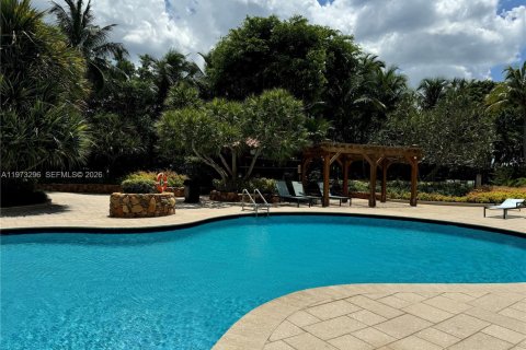 Condo in Miami, Florida, 2 bedrooms  № 2033889 - photo 28