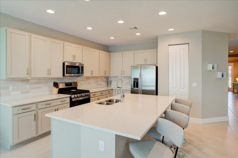 Casa en venta en Port St. Lucie, Florida, 3 dormitorios, 191.75 m2 № 2087389 - foto 19